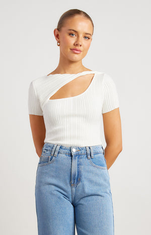 Short Sleeve Twist Neckline Cut Out Detail Knit Top